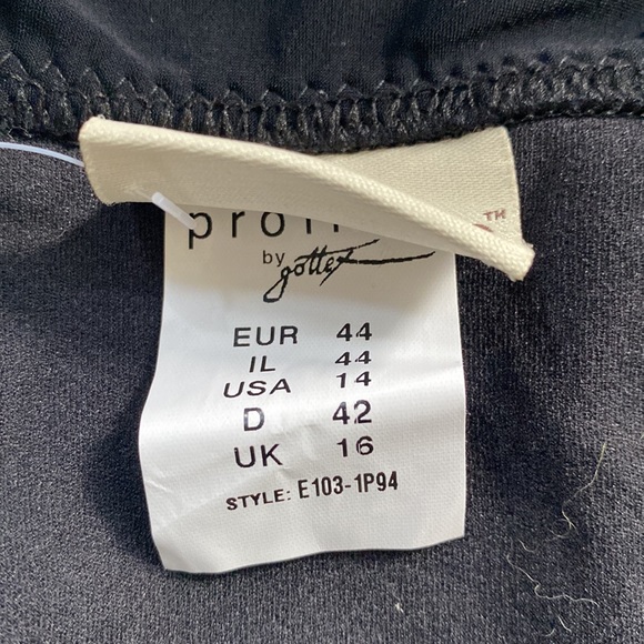 Profile Bikini Bottom - Picture 4 of 7